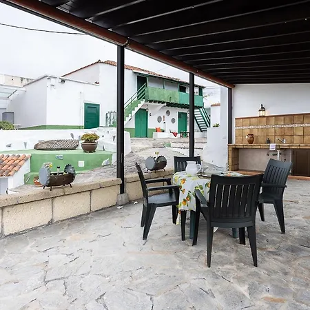 بيت للعطل 199 Casa Rural La Zarza By Sunkeyrents *